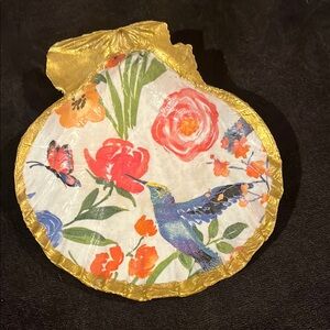 Decoupage Seashell Jewelry Tray